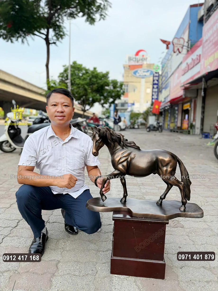 Gia chủ n&ecirc;n đặt vật phẩm l&ecirc;n cao, tr&aacute;nh đặt thẳng xuống đất